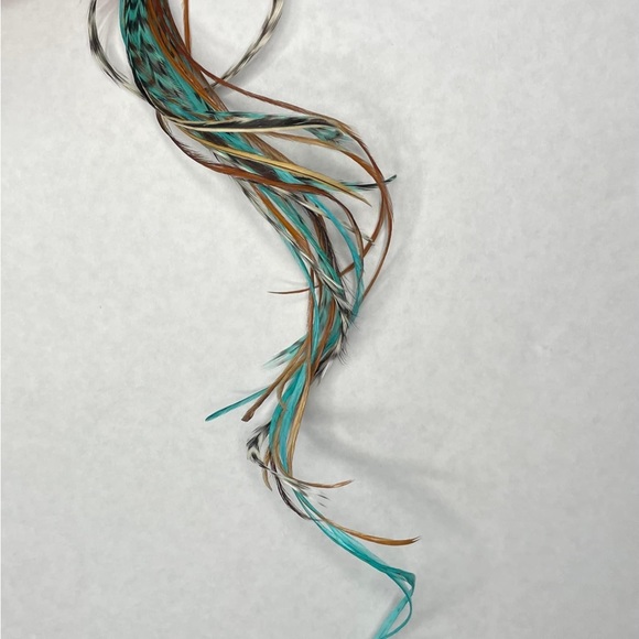 Bead In Hair Feather Extensions - Picture 4 of 4
